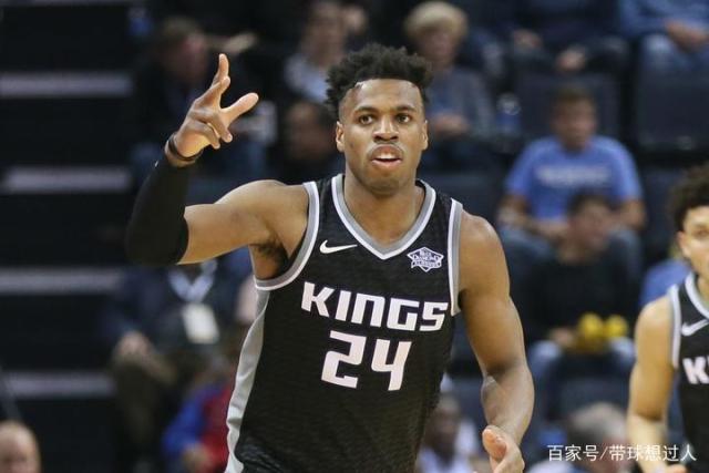 莱万本赛季18场20球 连续14个赛季进球20+